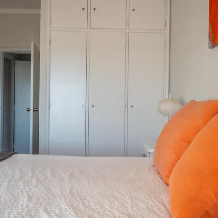 Guest house Ensuite 3 Laranja Frente Rochedo *