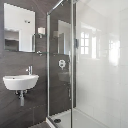 Guest house Ensuite 3 Laranja Frente Rochedo Santo Isidoro